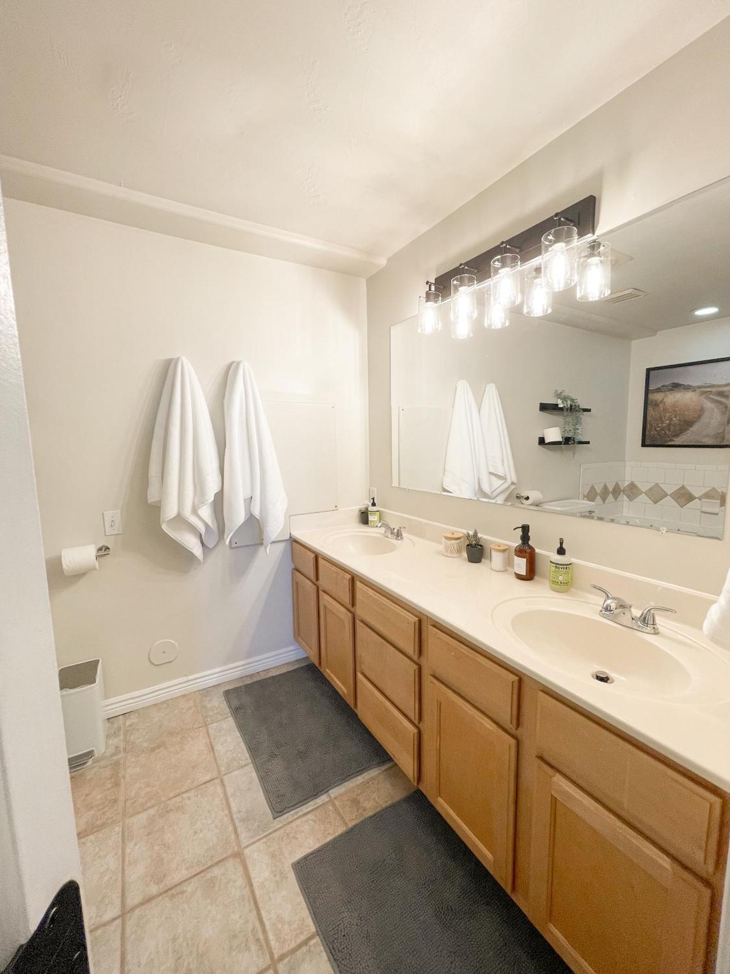 City View Retreat 2 Bedroom 1 B Draper Bagian luar foto