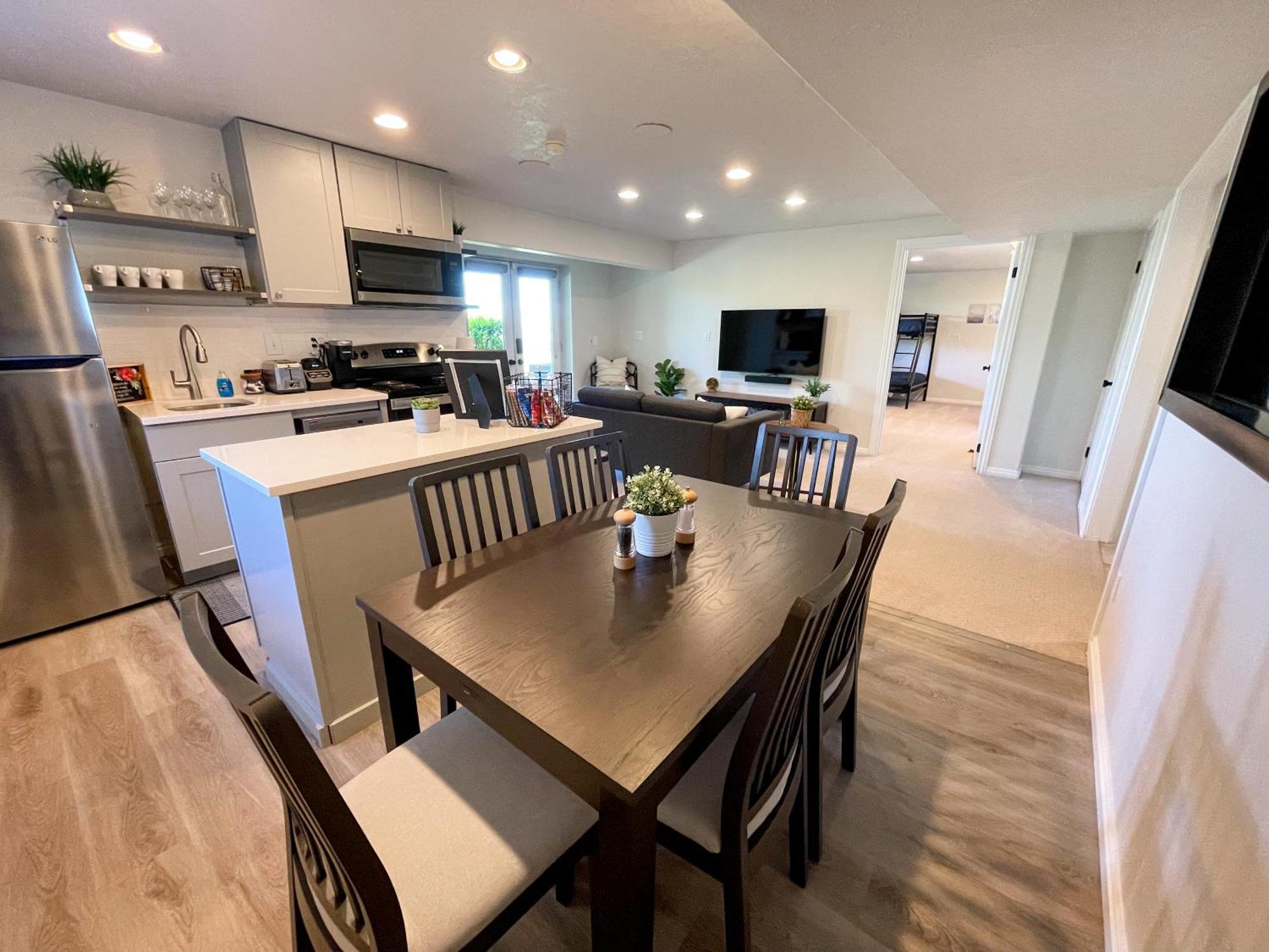 City View Retreat 2 Bedroom 1 B Draper Bagian luar foto